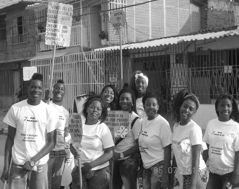 Jóvenes afro en manifestación por la vida en el Distrito de Aguablanca