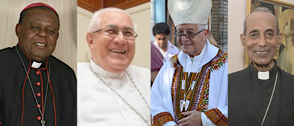 los obispos Uriah Ashley, Luis Piedrahita, Héctor Epalza y Pierre Paulo sonrién para su obiturio